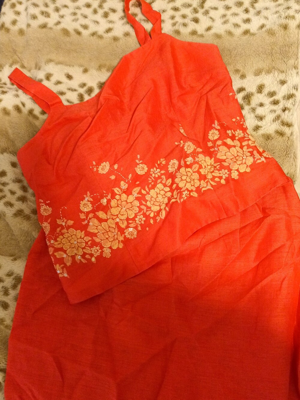 Size 8 Vintage Ann Taylor 2 Pc  Peach With White And Gold Beading / Embroidery.